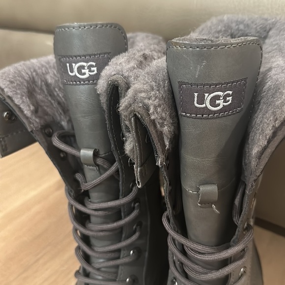 UGG BUTTE II TOGGLE TALL CWR BOOTS - kids 1 - Picture 7 of 12